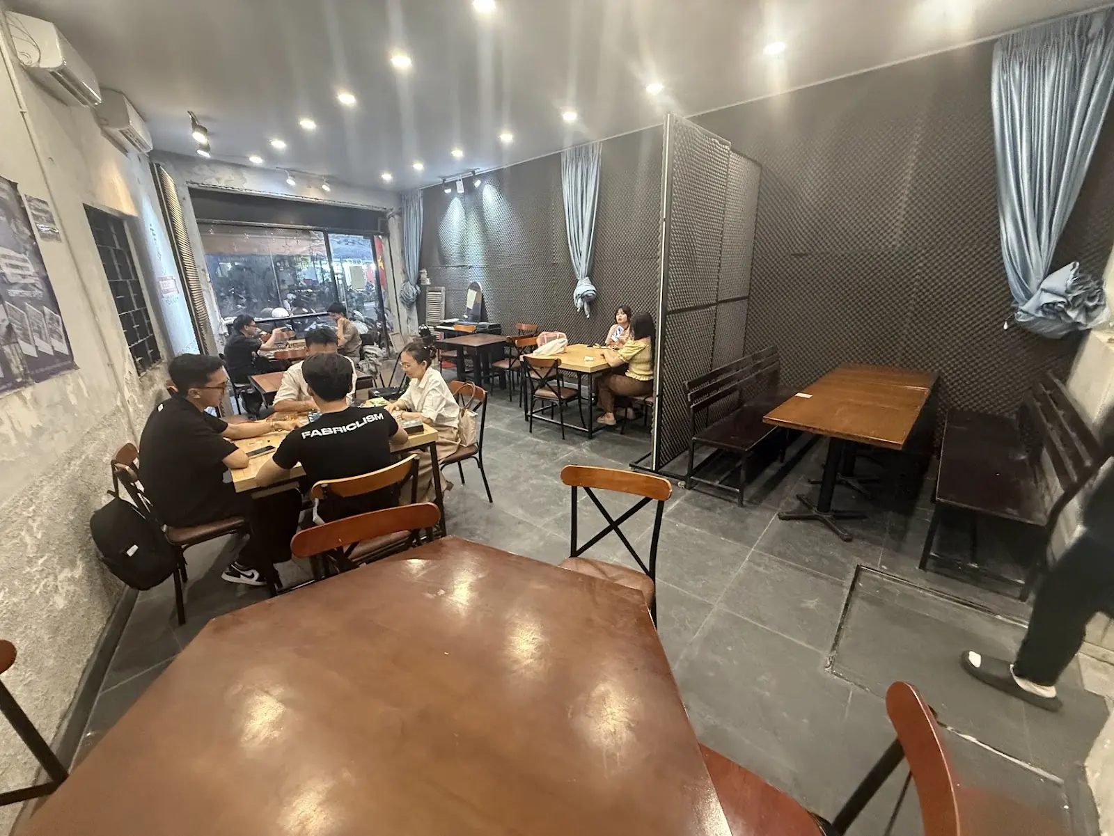 Kh&ocirc;ng gian tầng trệt Board Game Station 30 C&ocirc; Bắc, Quận 1
