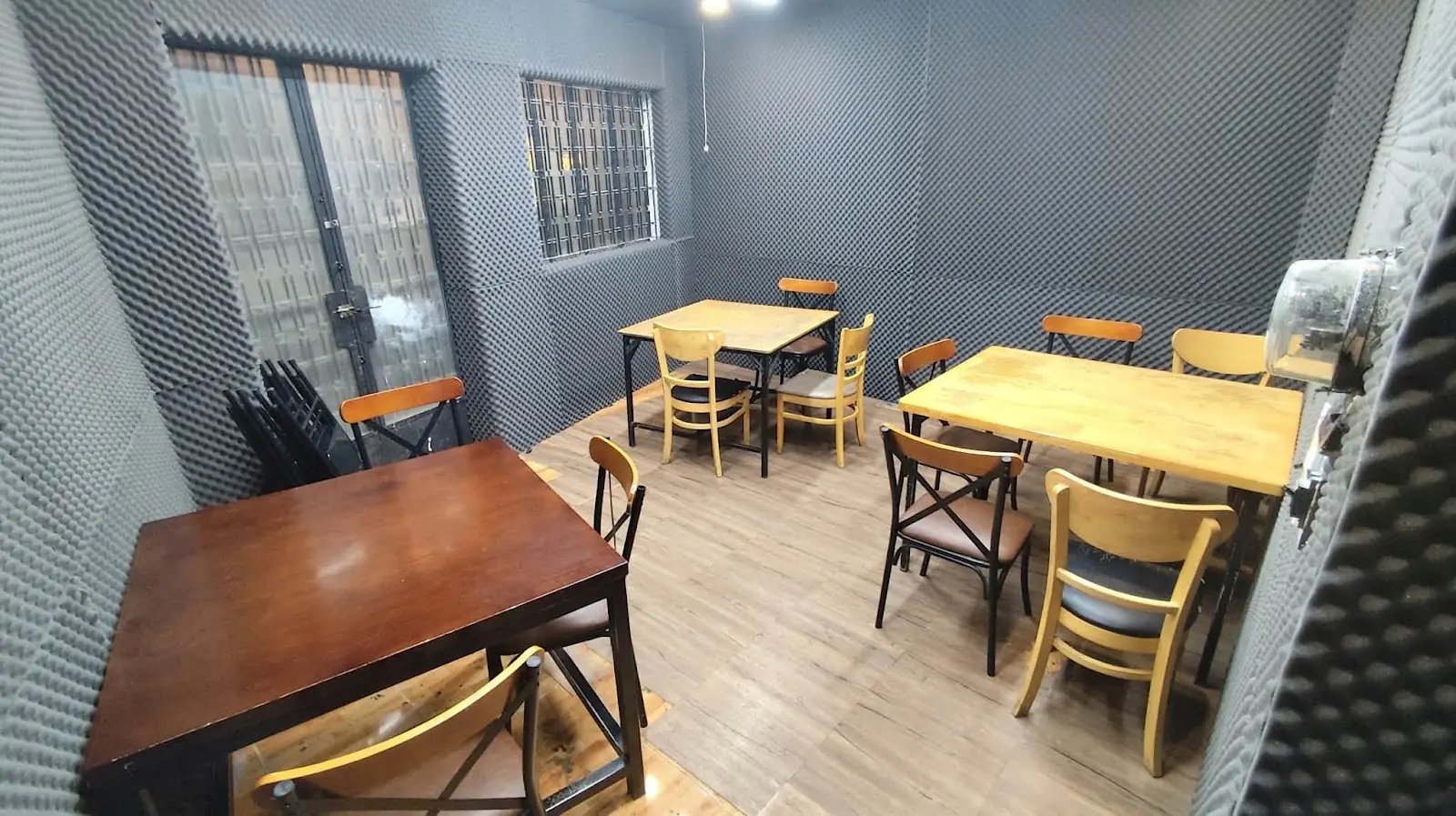 Ph&ograve;ng ri&ecirc;ng chơi board game tại Board Game Station 30 C&ocirc; Bắc